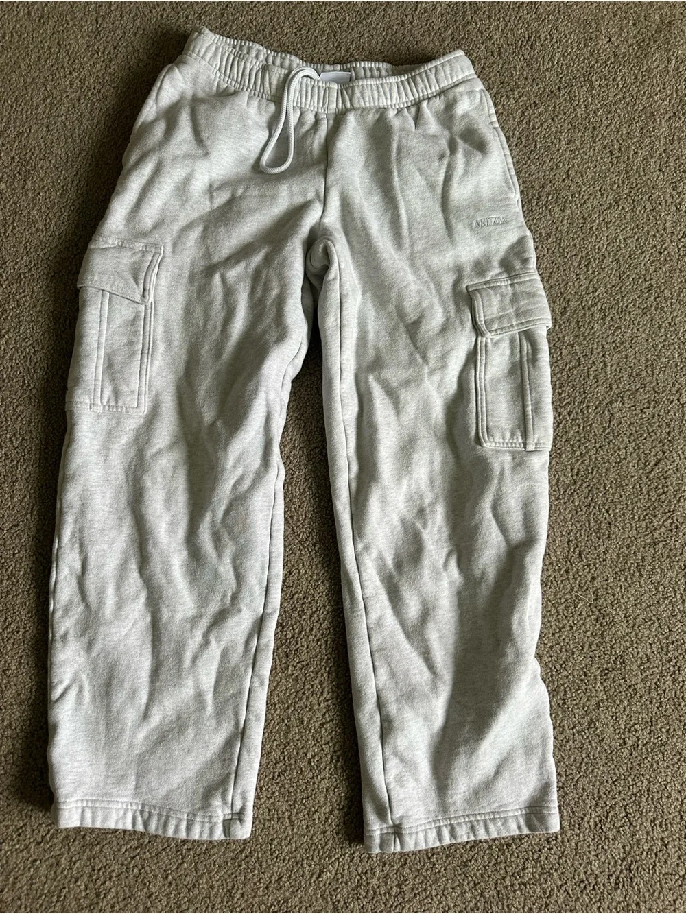 Aritzia Light Gray Embroidered Logo Sweatpants - Picture 2 of 2